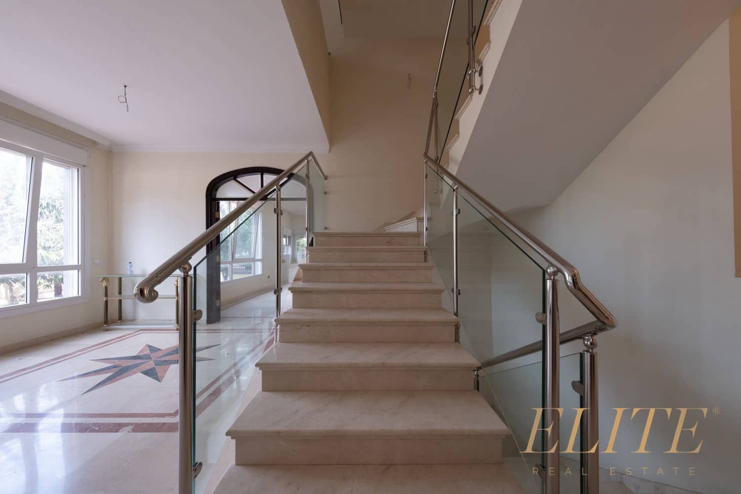 7 bedroom Villa for rent in Las Palmas de Gran Canaria with garage - € 5,500 (Ref: 9586842)