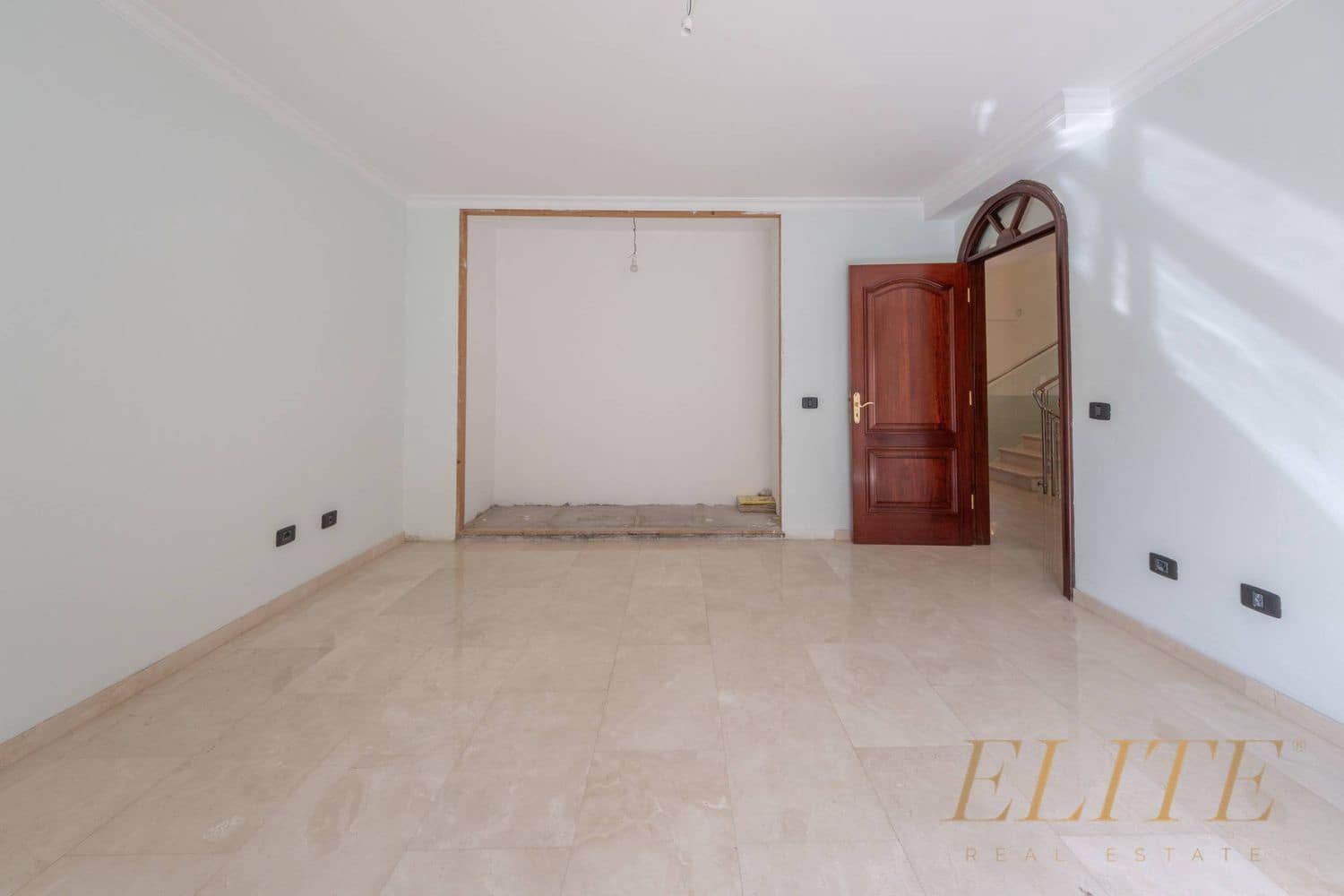 7 sypialnia Willa do wynajęcia w Las Palmas de Gran Canaria z garażem - 4 950 € (Ref: 9586842)