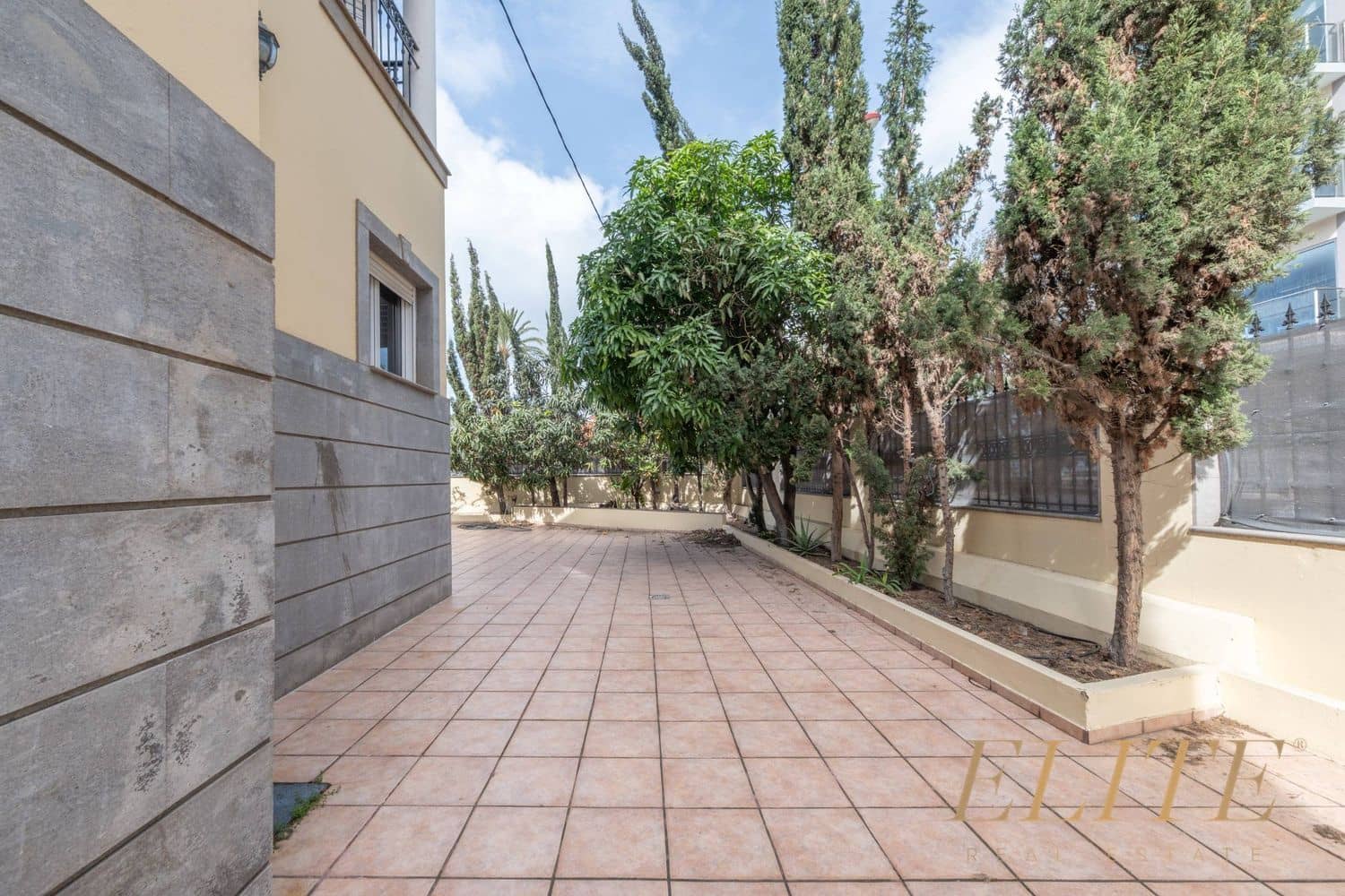 7 sypialnia Willa do wynajęcia w Las Palmas de Gran Canaria z garażem - 4 950 € (Ref: 9586842)