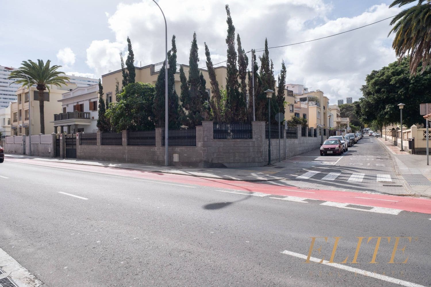 Office for rent in Las Palmas de Gran Canaria - € 5,900 (Ref: 9586843)