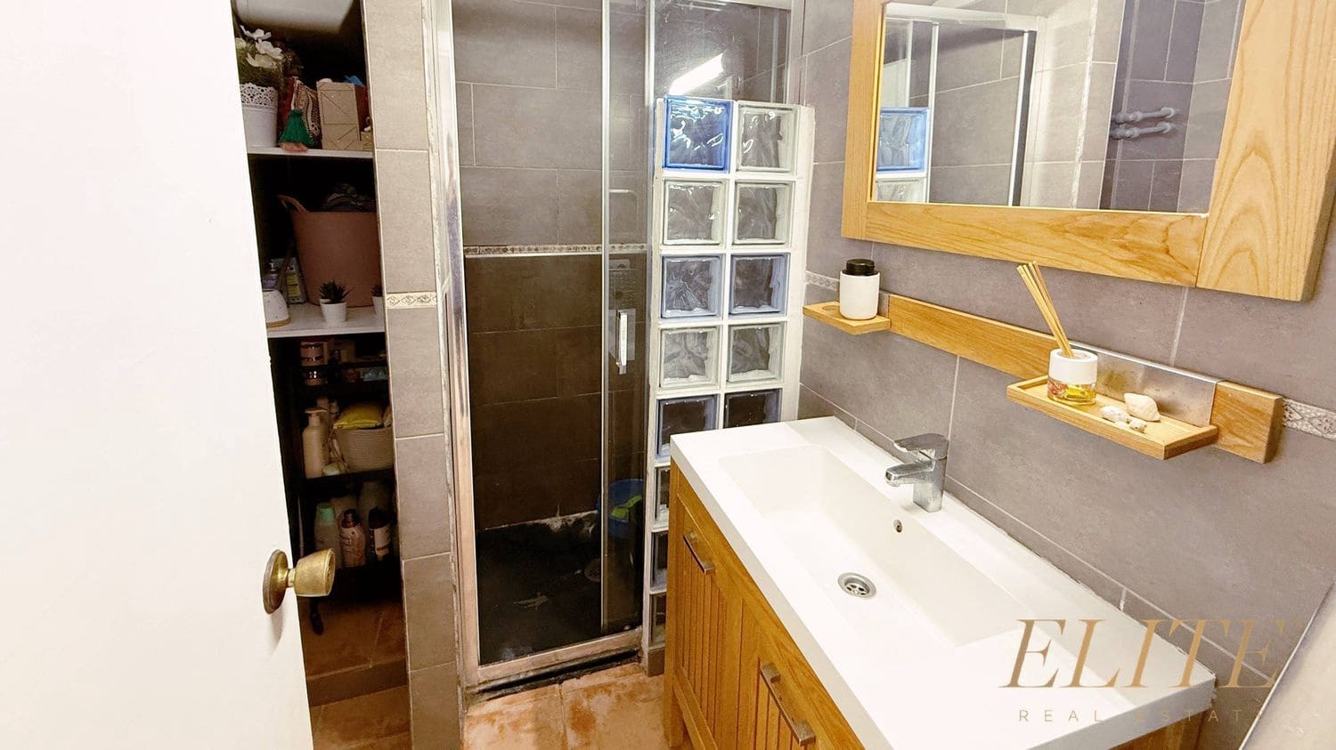 1 bedroom Apartment for sale in Playa del Ingles with pool garage - € 249,000 (Ref: 9586844)