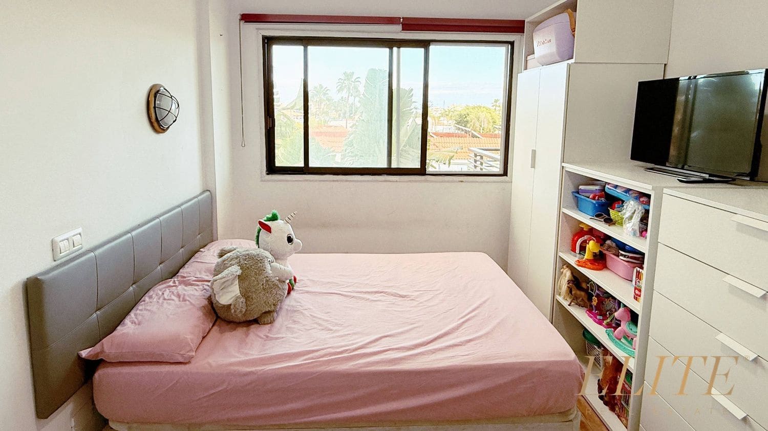 1 bedroom Apartment for sale in Playa del Ingles with pool garage - € 249,000 (Ref: 9586844)