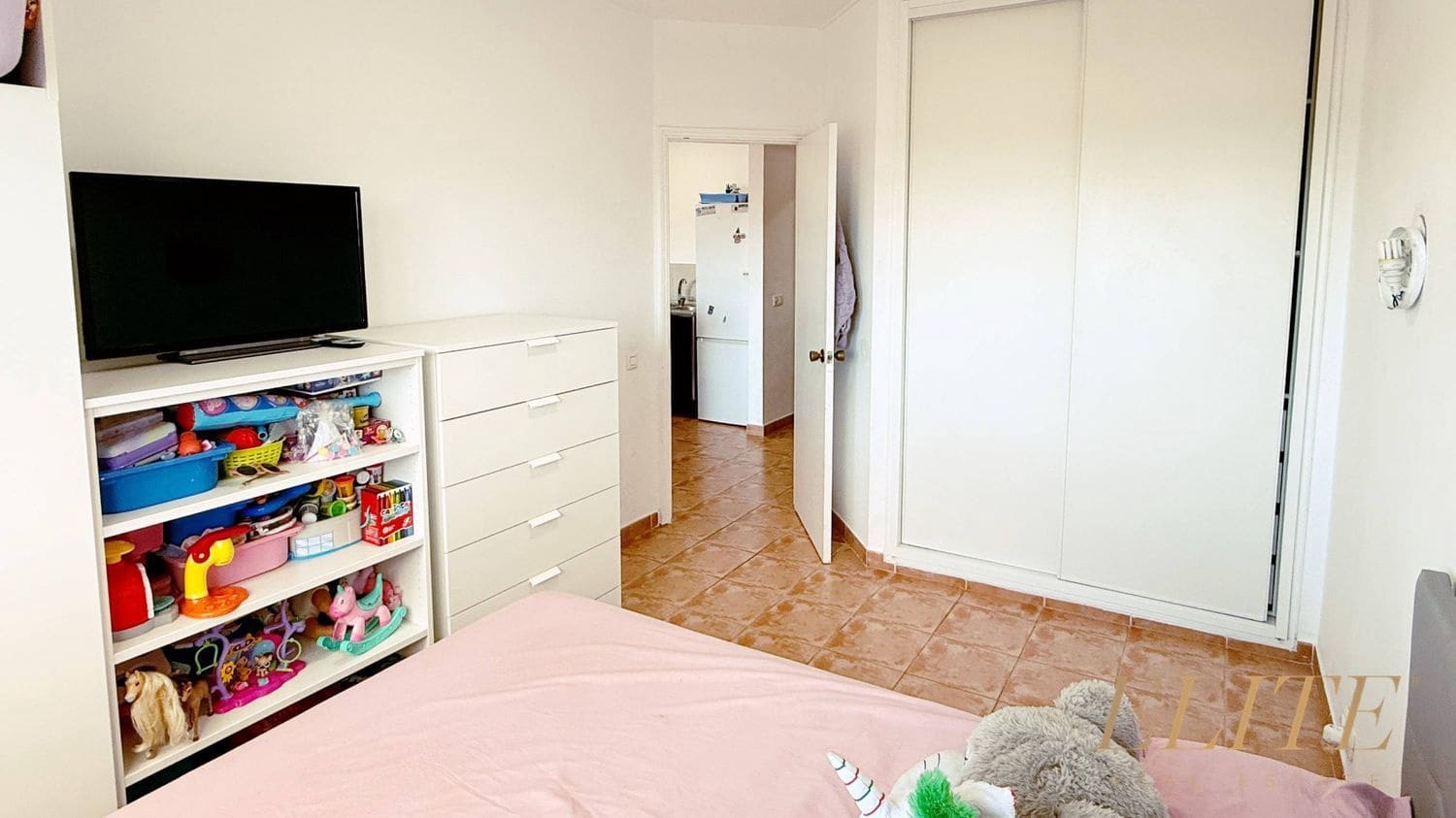 1 bedroom Apartment for sale in Playa del Ingles with pool garage - € 249,000 (Ref: 9586844)