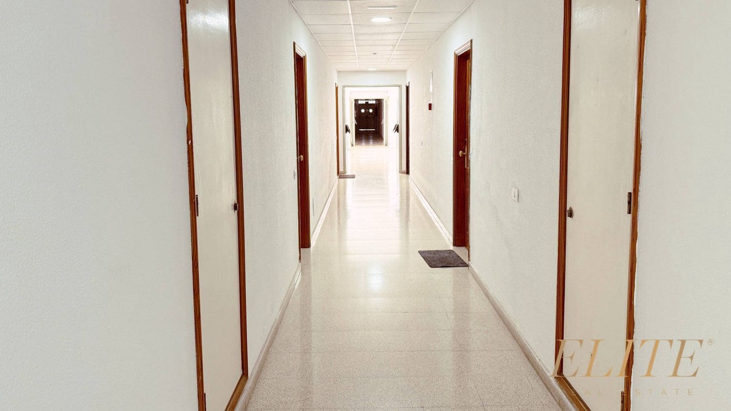 1 bedroom Apartment for sale in Playa del Ingles with pool garage - € 249,000 (Ref: 9586844)