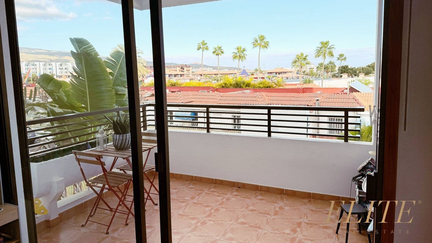 1 bedroom Apartment for sale in Playa del Ingles with pool garage - € 249,000 (Ref: 9586844)