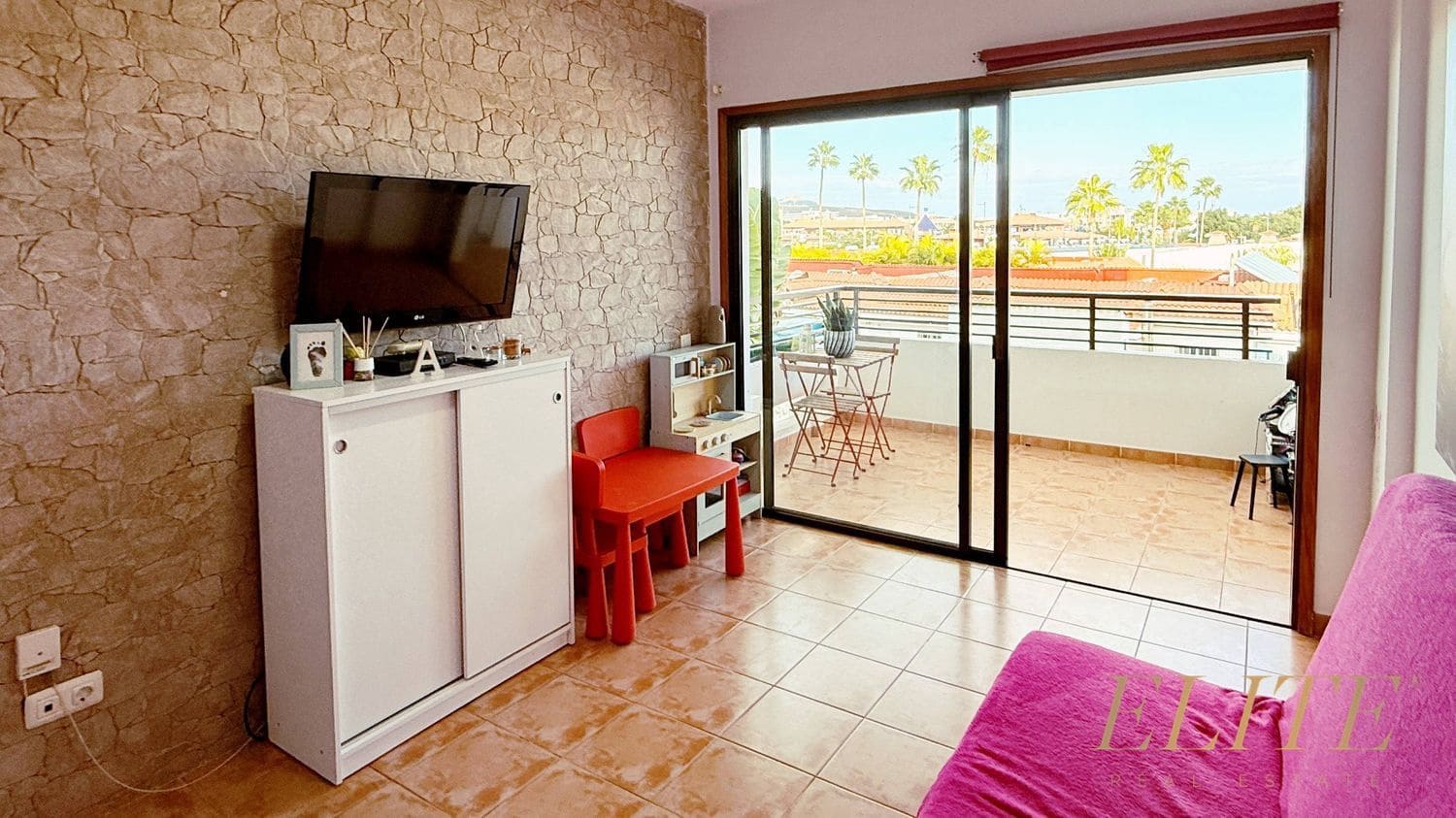 1 bedroom Apartment for sale in Playa del Ingles with pool garage - € 249,000 (Ref: 9586844)