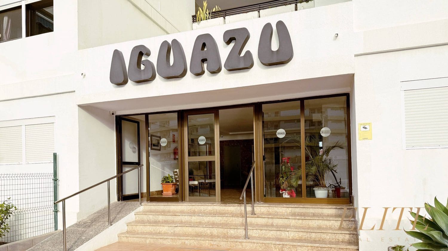 1 bedroom Apartment for sale in Playa del Ingles with pool garage - € 249,000 (Ref: 9586844)