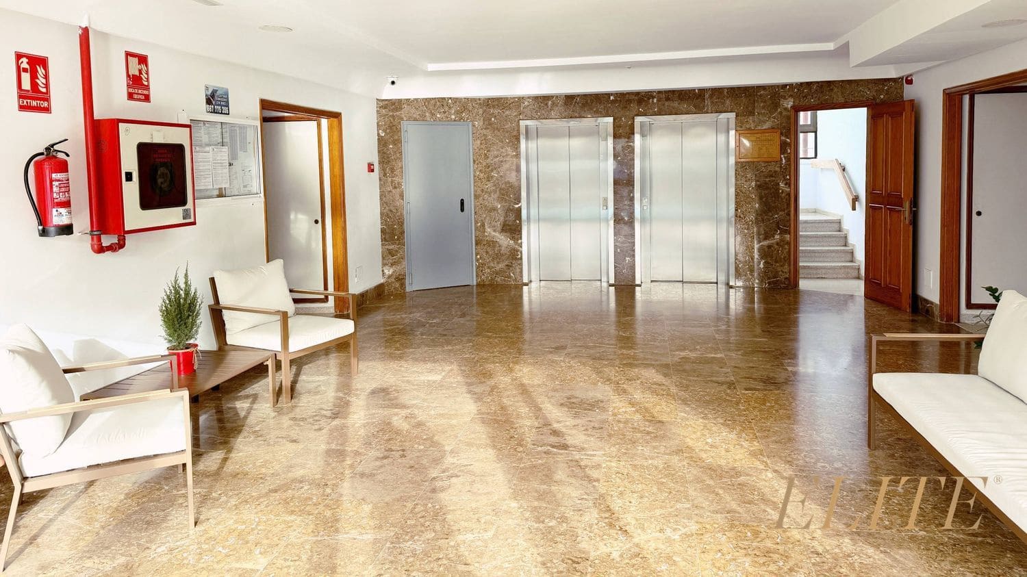 1 bedroom Apartment for sale in Playa del Ingles with pool garage - € 249,000 (Ref: 9586844)