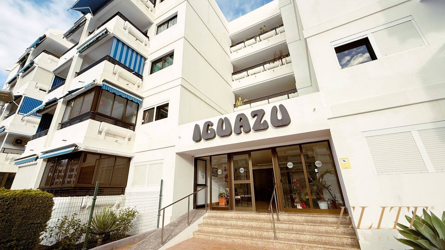 1 bedroom Apartment for sale in Playa del Ingles with pool garage - € 249,000 (Ref: 9586844)