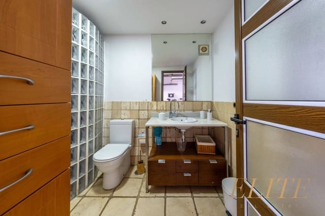 4 sovrum Hus till salu i Sonneland, San Bartolomé de Tirajana med pool garage - 975 000 € (Ref: 9586845)