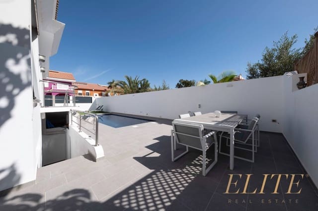 4 quarto Casa em Banda para venda em Sonneland, San Bartolomé de Tirajana com piscina garagem - 895 000 € (Ref: 9586845)