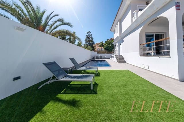 4 quarto Casa em Banda para venda em Sonneland, San Bartolomé de Tirajana com piscina garagem - 895 000 € (Ref: 9586845)