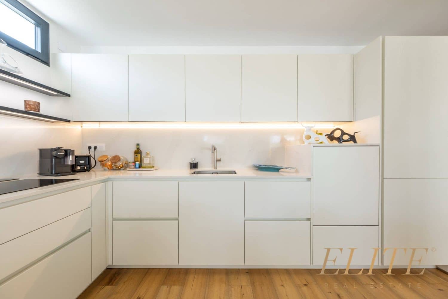 3 bedroom Villa for sale in San Bartolome de Tirajana with pool garage - € 1,340,000 (Ref: 9586846)