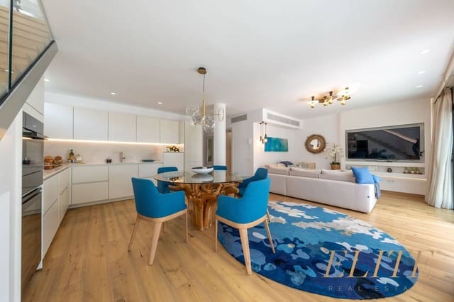 3 quarto Moradia para venda em San Bartolomé de Tirajana com piscina garagem - 1 340 000 € (Ref: 9586846)