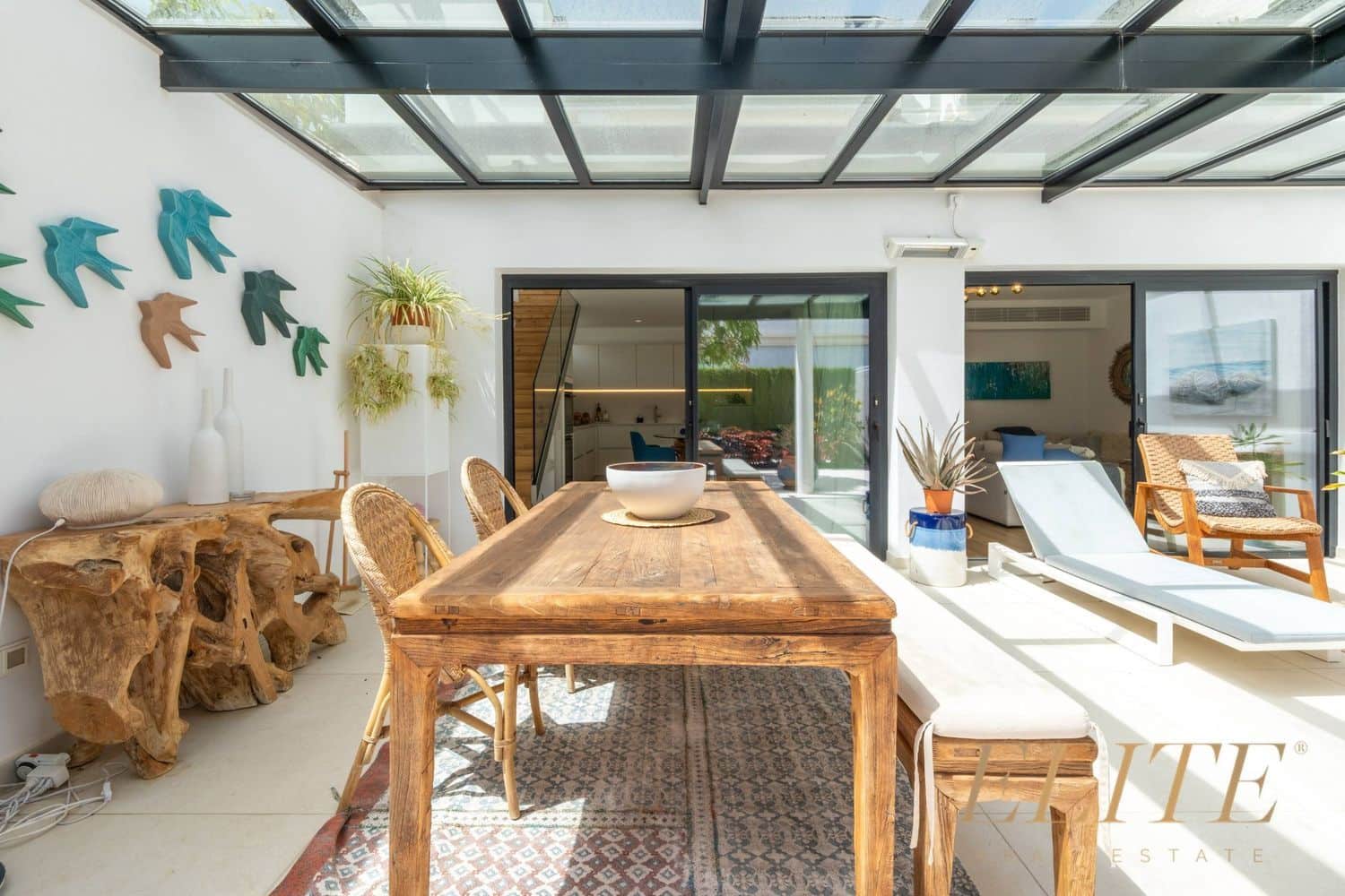 3 bedroom Villa for sale in San Bartolome de Tirajana with pool garage - € 1,340,000 (Ref: 9586846)