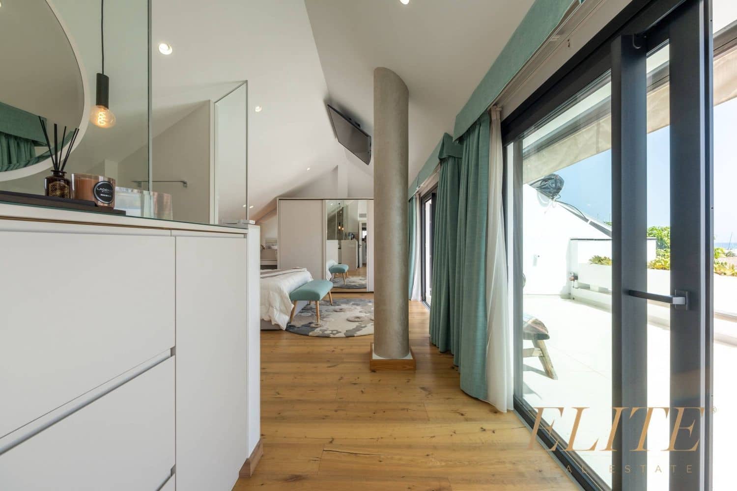 3 bedroom Villa for sale in San Bartolome de Tirajana with pool garage - € 1,340,000 (Ref: 9586846)