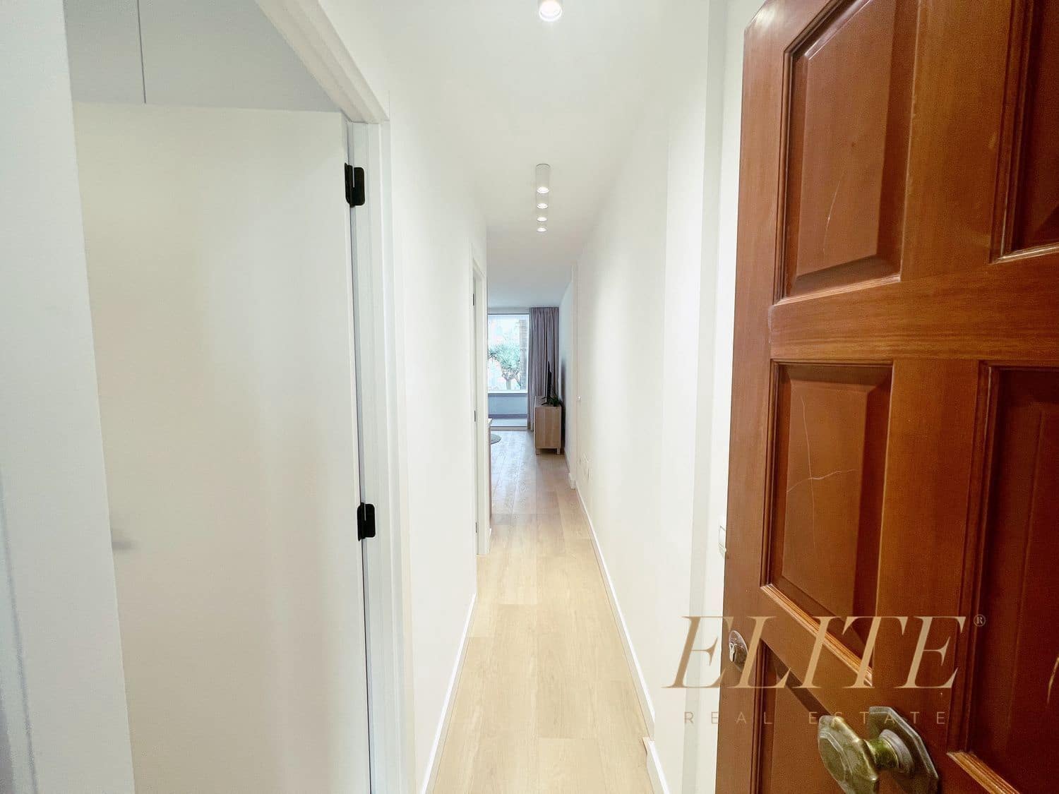 1 bedroom Apartment for sale in Playa del Ingles with pool garage - € 270,000 (Ref: 9586848)