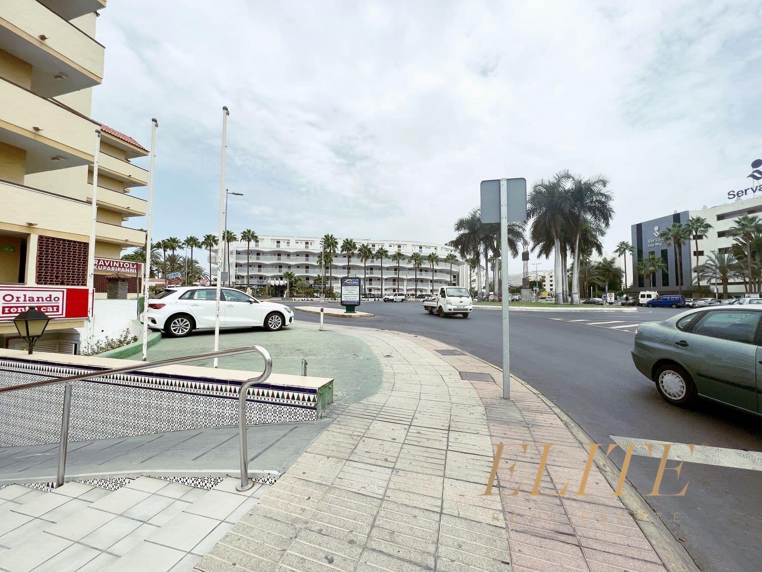 1 bedroom Apartment for sale in Playa del Ingles with pool garage - € 270,000 (Ref: 9586848)