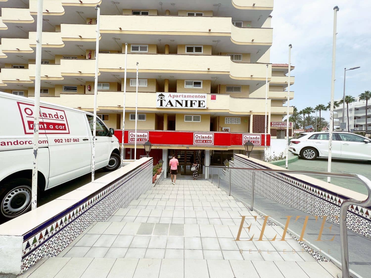 1 bedroom Apartment for sale in Playa del Ingles with pool garage - € 270,000 (Ref: 9586848)