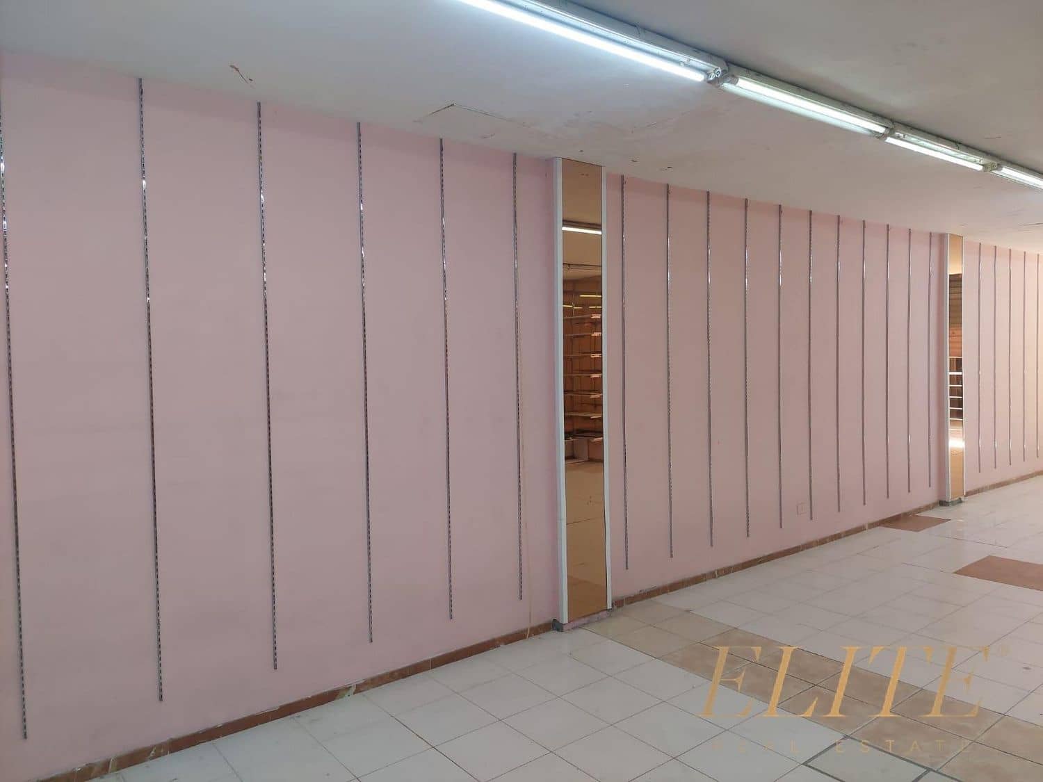 Commercial for rent in Puerto Rico - € 2,000 (Ref: 9586850)