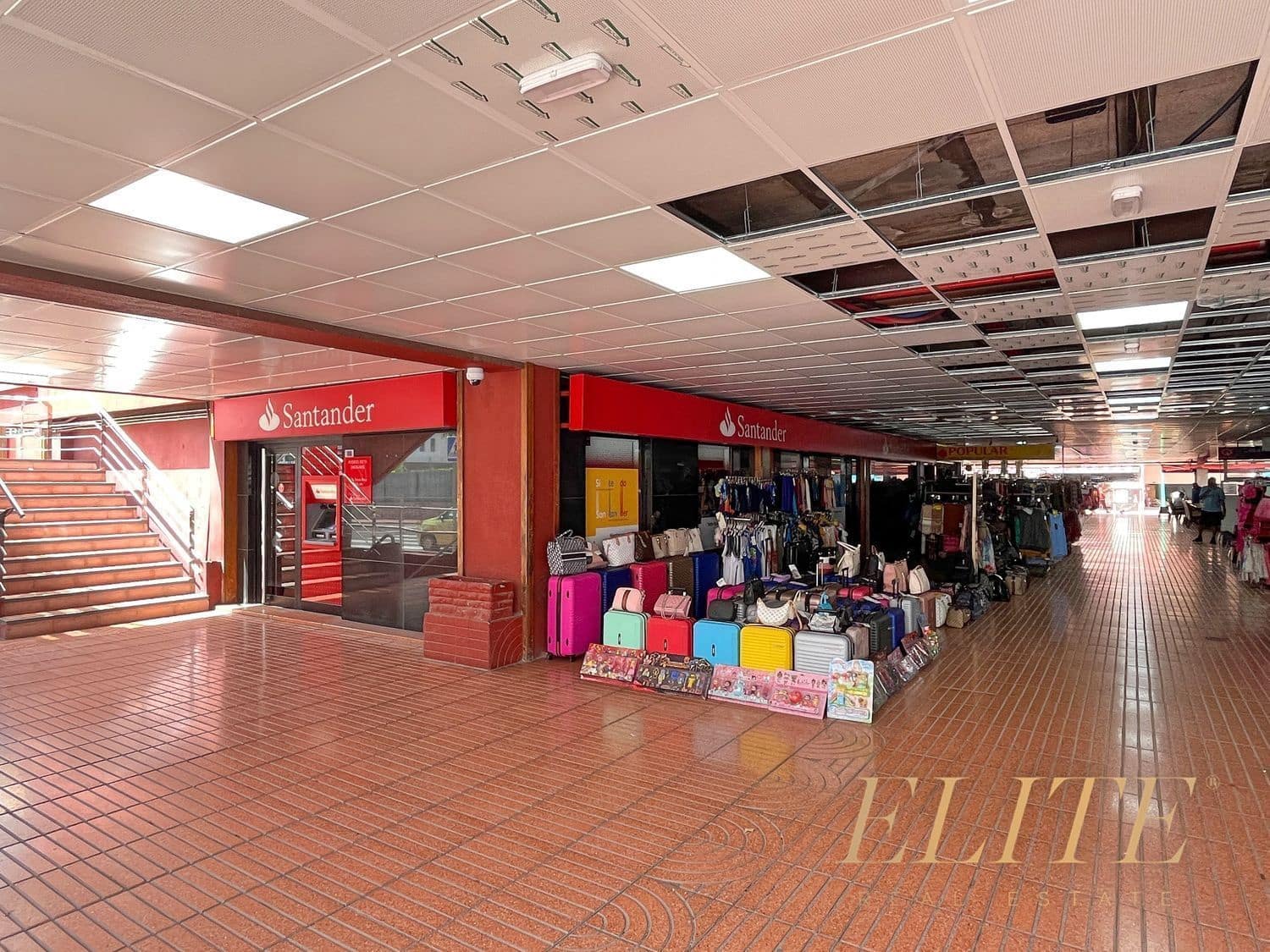 Commercial for rent in Puerto Rico - € 2,000 (Ref: 9586850)