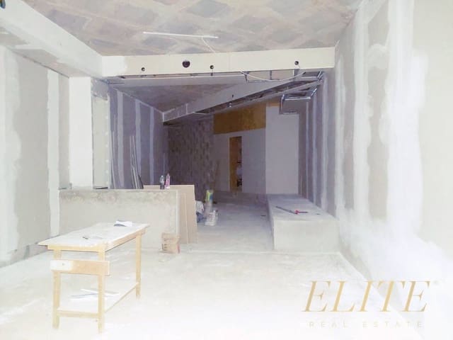 Commercial for rent in Meloneras, San Bartolomé de Tirajana - € 500 (Ref: 9586851)