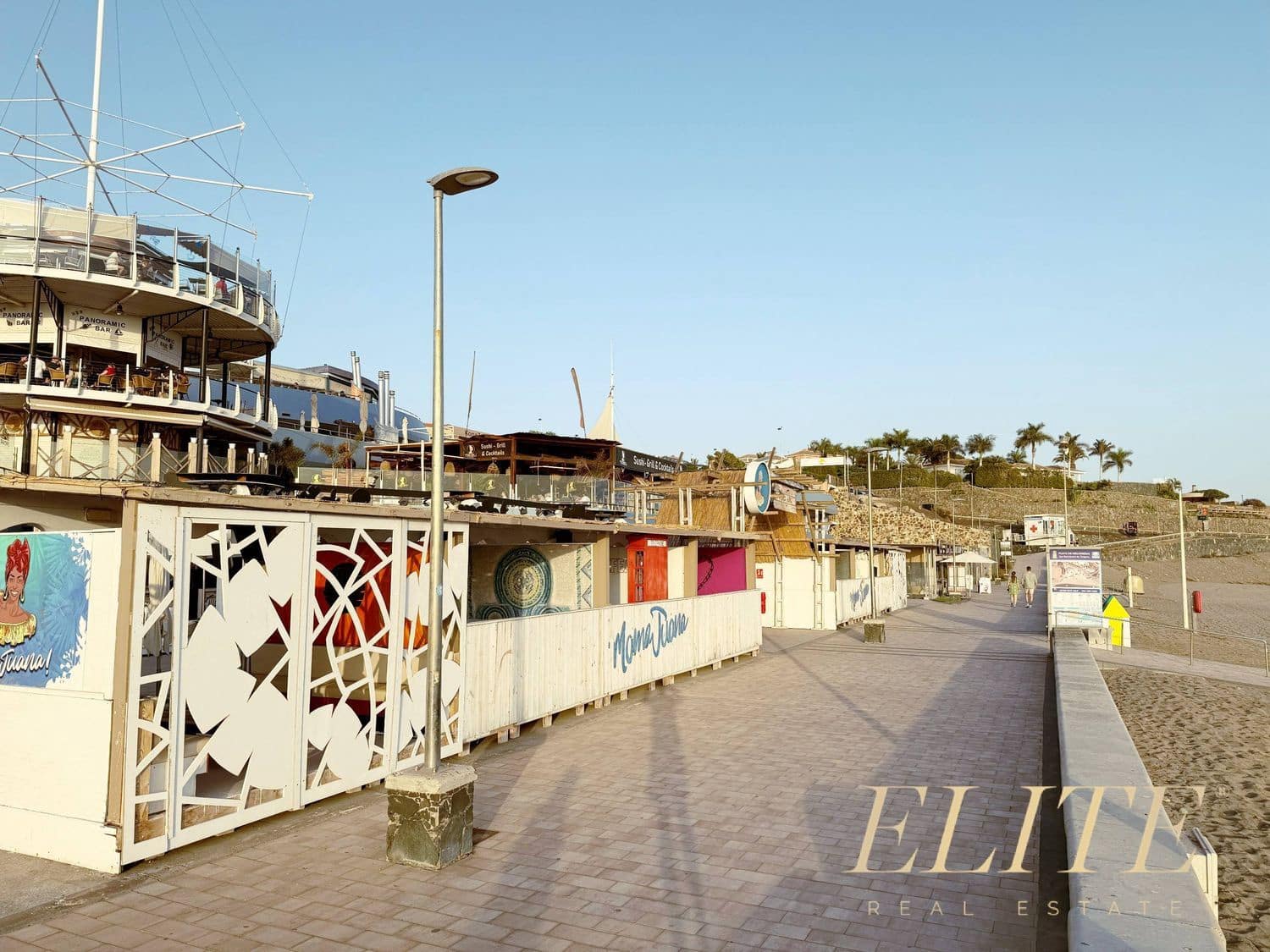 Commercial for rent in San Bartolome de Tirajana - € 500 (Ref: 9586851)