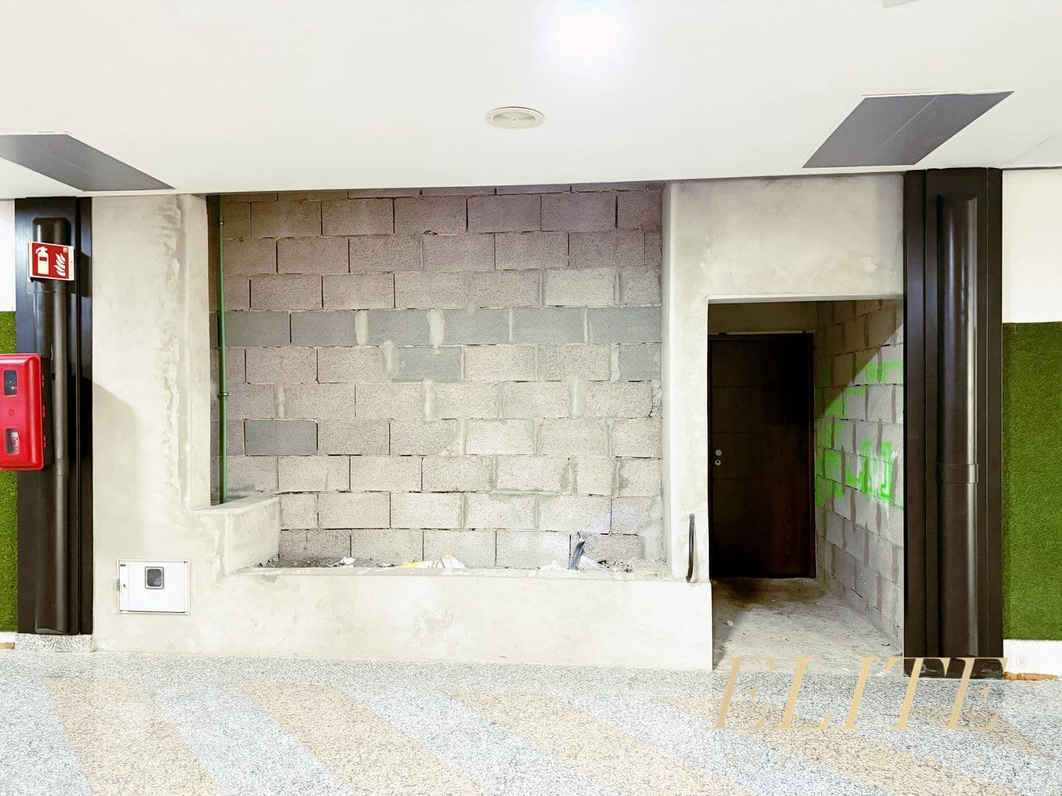 Commercial for rent in San Bartolome de Tirajana - € 500 (Ref: 9586851)