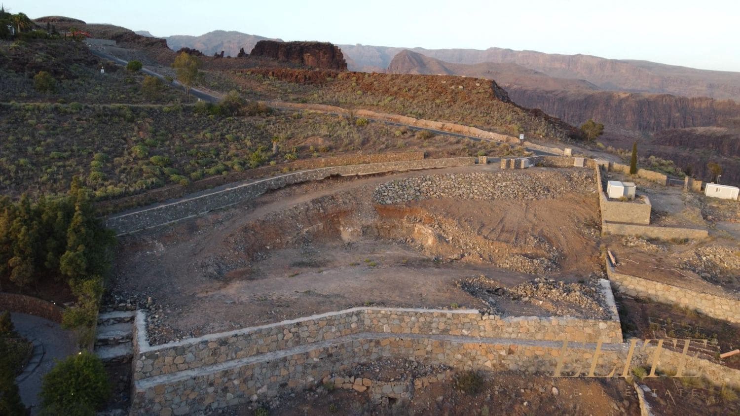 Mark till salu i San Bartolome de Tirajana - 1 300 000 € (Ref: 9586852)