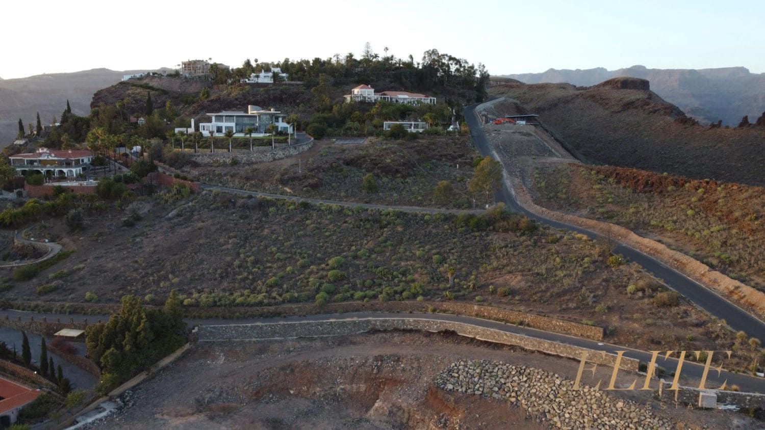 Mark till salu i San Bartolome de Tirajana - 1 300 000 € (Ref: 9586852)