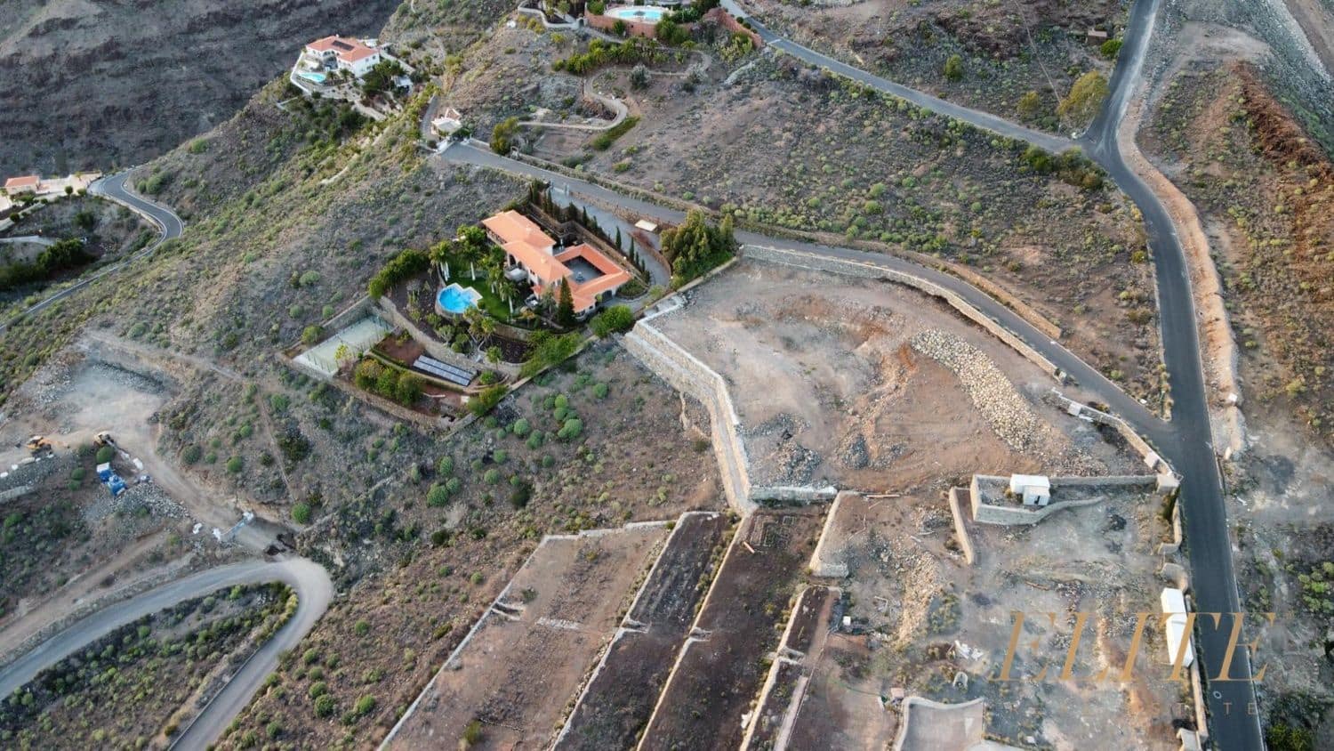 Mark till salu i San Bartolome de Tirajana - 1 300 000 € (Ref: 9586852)