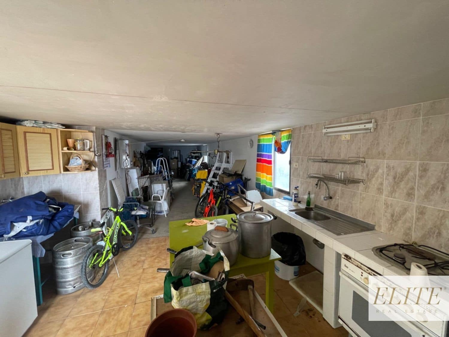 8 bedroom Finca/Country House for sale in Moya with garage - € 599,000 (Ref: 9586854)