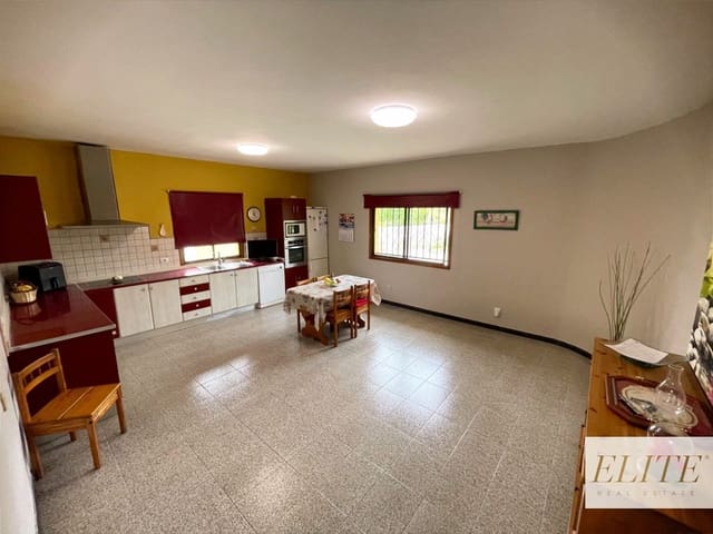 8 soverom Finca/Herregård til salgs i Moya med garasje - € 599 000 (Ref: 9586854)