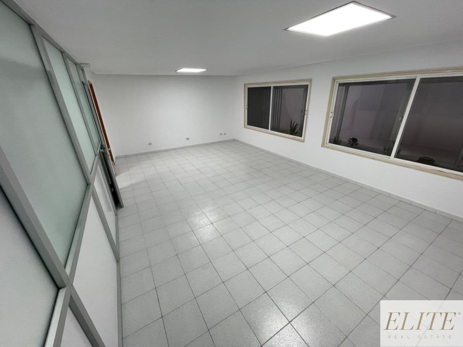 Toimisto myytävänä paikassa Las Palmas de Gran Canaria - 135 000 € (Ref: 9586855)