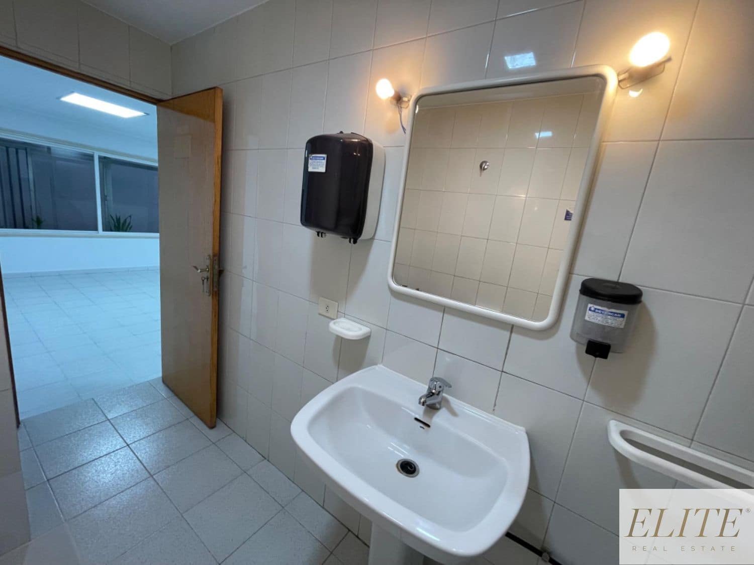 Toimisto myytävänä paikassa Las Palmas de Gran Canaria - 135 000 € (Ref: 9586855)