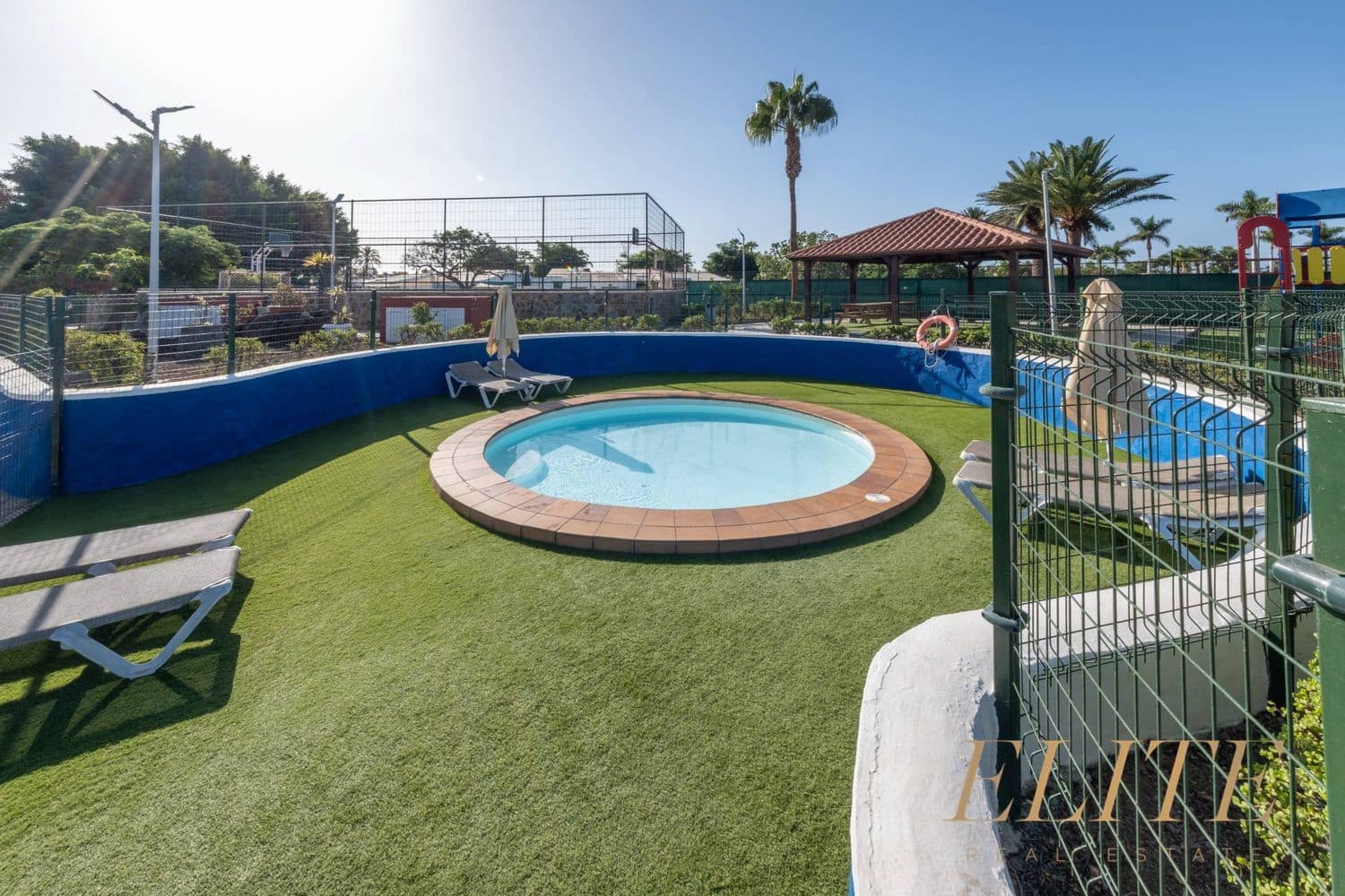 3 bedroom Apartment for sale in San Bartolome de Tirajana with pool garage - € 388,500 (Ref: 9586856)