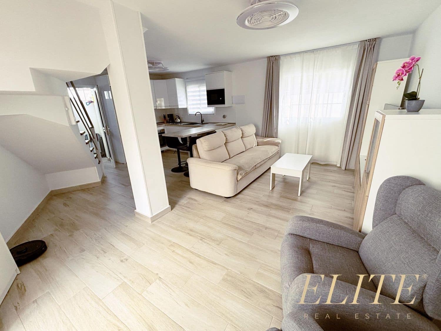 2 bedroom Apartment for sale in Mogan with pool garage - € 360,000 (Ref: 9586858)