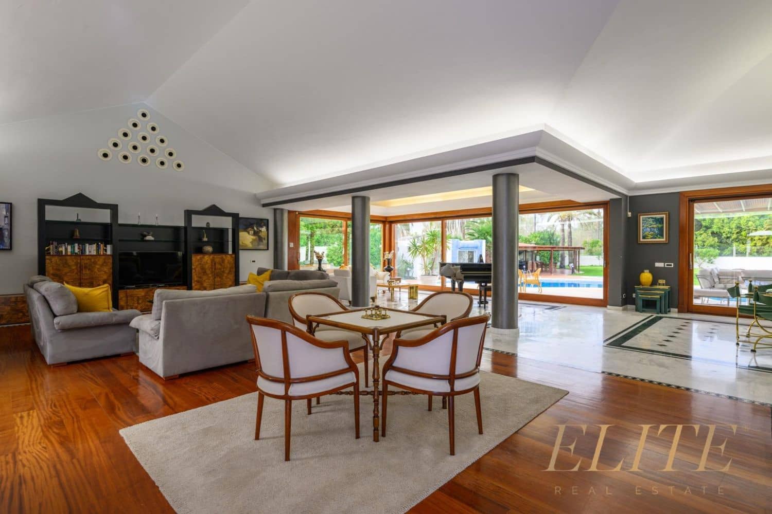 8 bedroom Villa for sale in San Bartolome de Tirajana with pool garage - € 4,200,000 (Ref: 9586860)