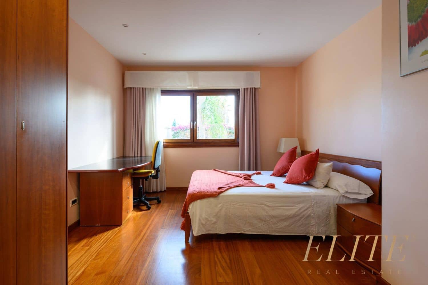 8 bedroom Villa for sale in San Bartolome de Tirajana with pool garage - € 4,200,000 (Ref: 9586860)