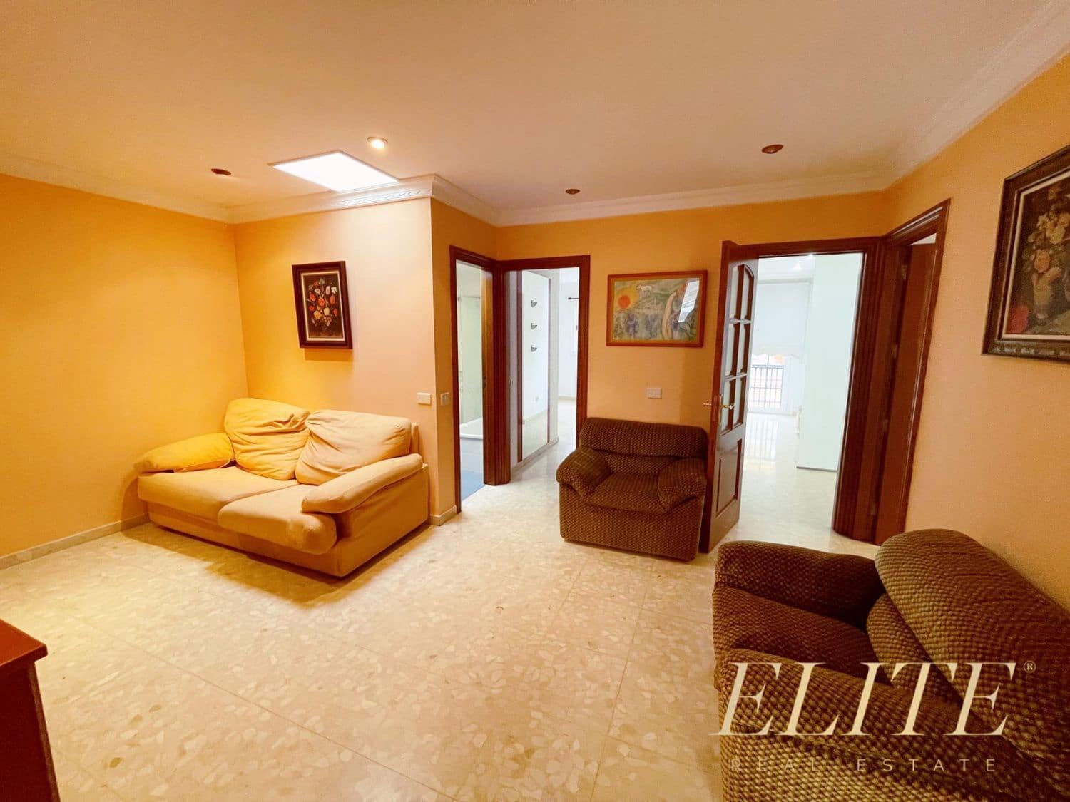 Commercial for sale in Galdar - € 539,000 (Ref: 9586861)