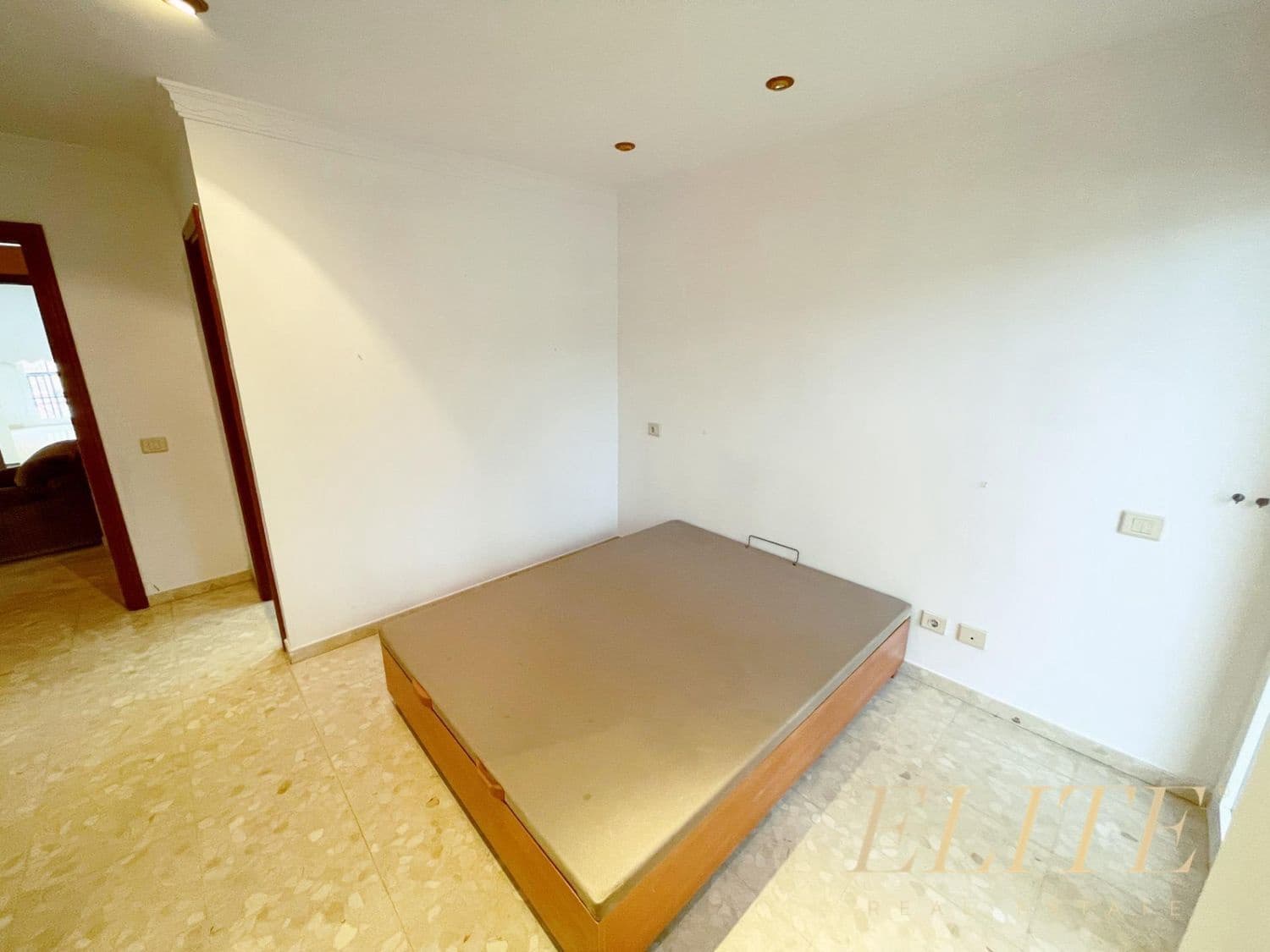 Commercial for sale in Galdar - € 539,000 (Ref: 9586861)