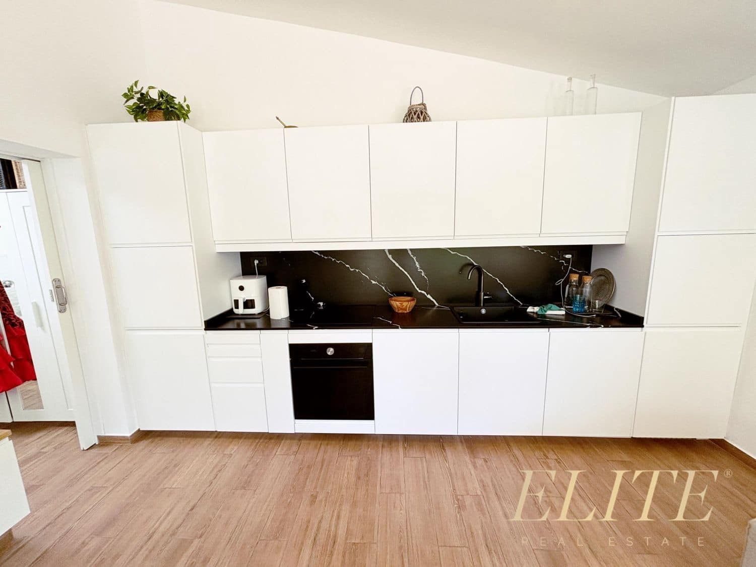 2 bedroom Villa for sale in San Bartolome de Tirajana with pool garage - € 400,000 (Ref: 9586862)