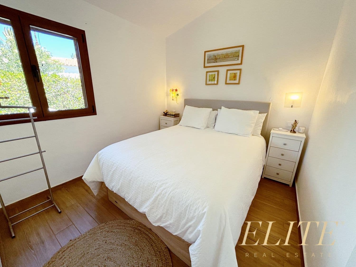 2 bedroom Villa for sale in San Bartolome de Tirajana with pool garage - € 400,000 (Ref: 9586862)