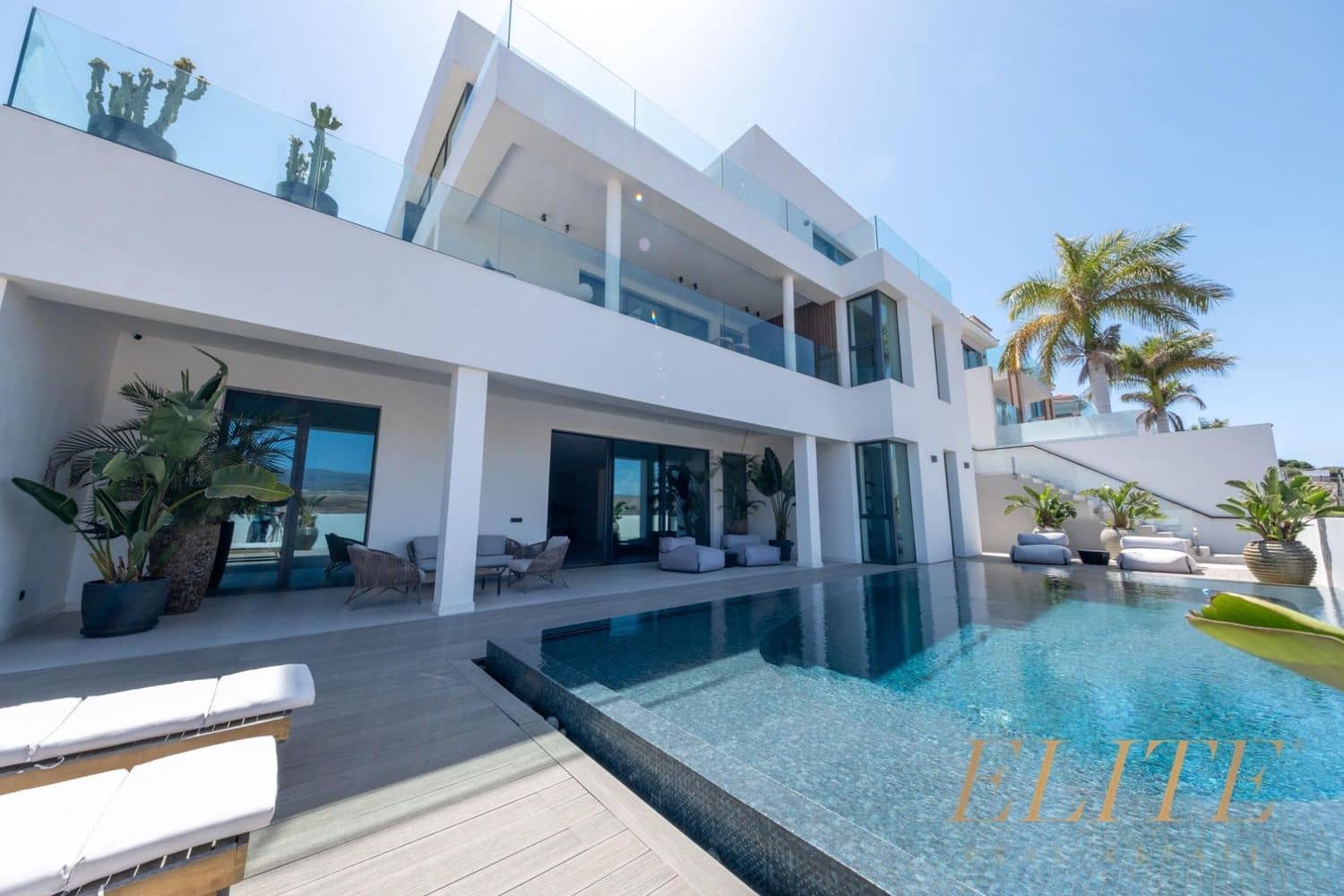 5 sovrum Villa till salu i San Bartolome de Tirajana med pool garage - 3 490 000 € (Ref: 9586863)