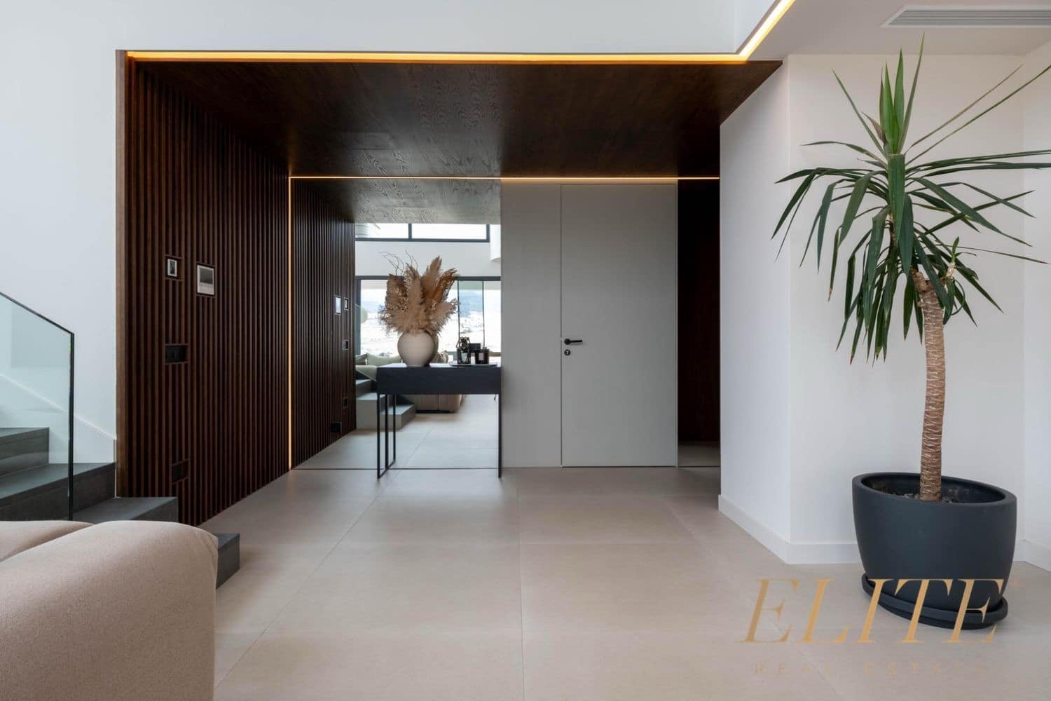 5 sovrum Villa till salu i San Bartolome de Tirajana med pool garage - 3 490 000 € (Ref: 9586863)