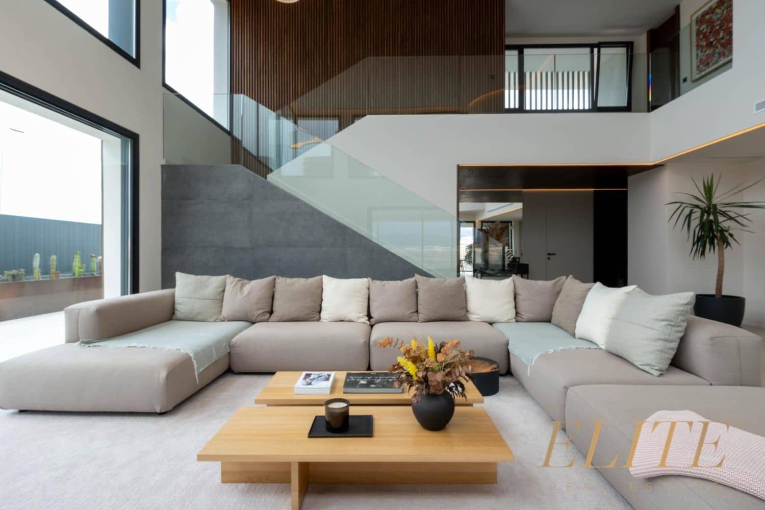 5 sovrum Villa till salu i San Bartolome de Tirajana med pool garage - 3 490 000 € (Ref: 9586863)