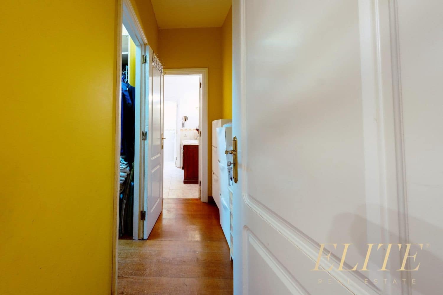 5 bedroom Villa for sale in Santa Brigida with garage - € 699,000 (Ref: 9586864)