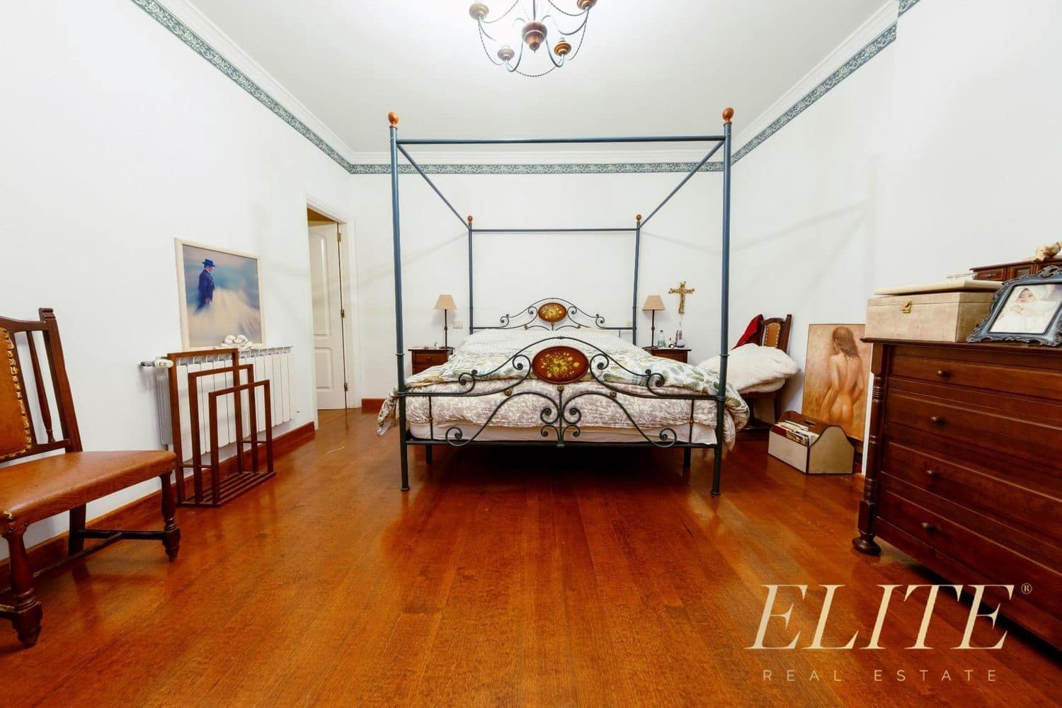 5 bedroom Villa for sale in Santa Brigida with garage - € 699,000 (Ref: 9586864)