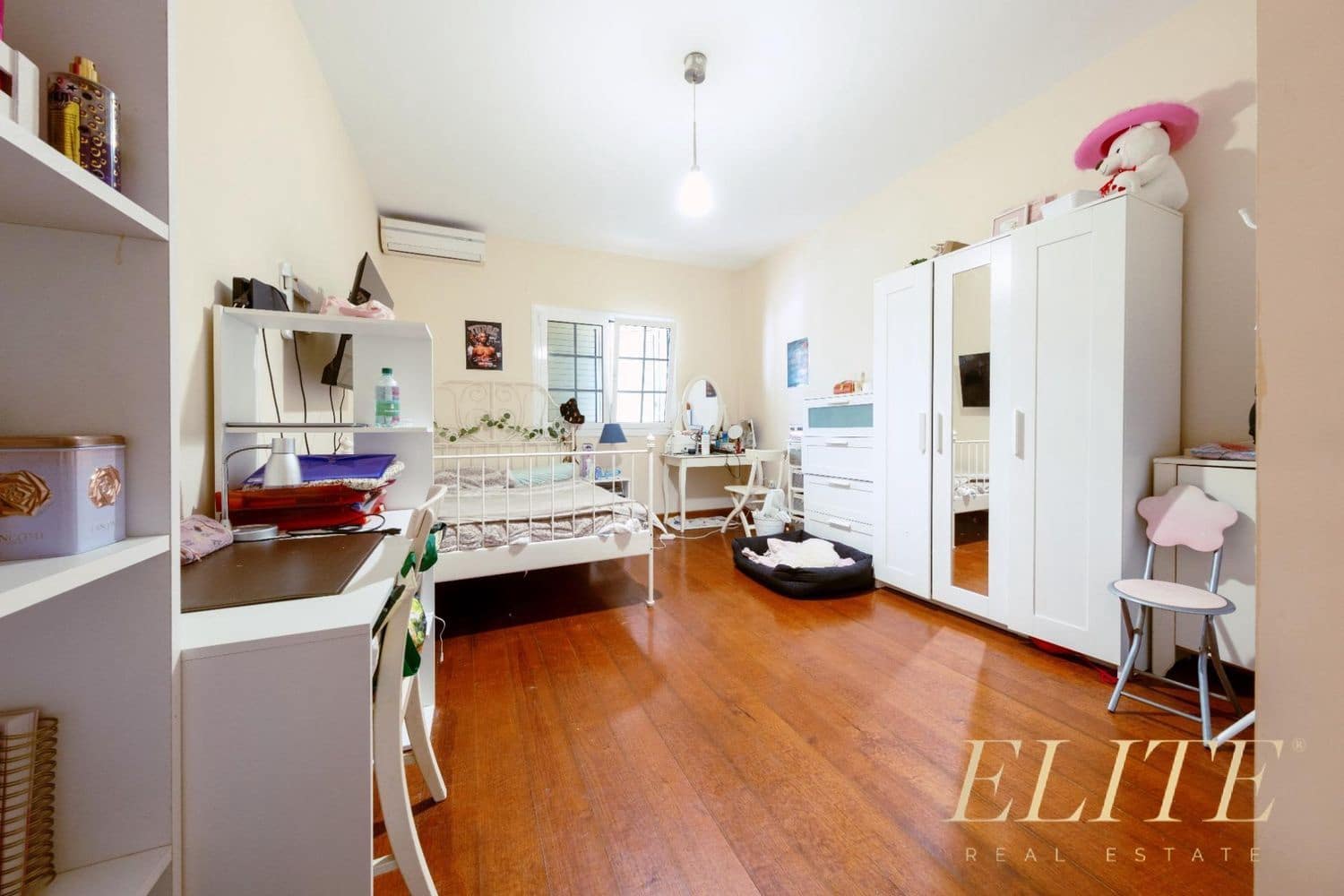 5 bedroom Villa for sale in Santa Brigida with garage - € 699,000 (Ref: 9586864)