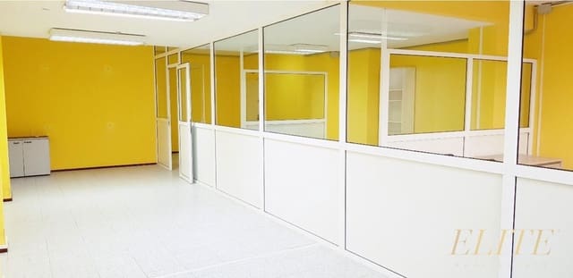 Toimisto myytävänä paikassa Santa Catalina - Canteras, Las Palmas de Gran Canaria - 224 900 € (Ref: 9586867)